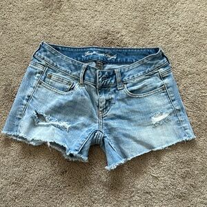 Women’s size 0 low rise jean shorts American Eagle